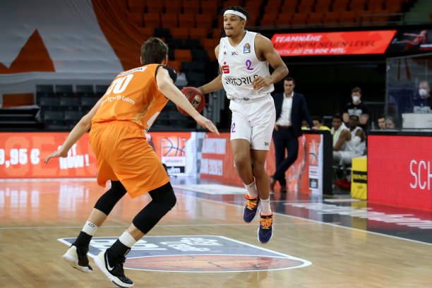 也为球队构 也为球队构